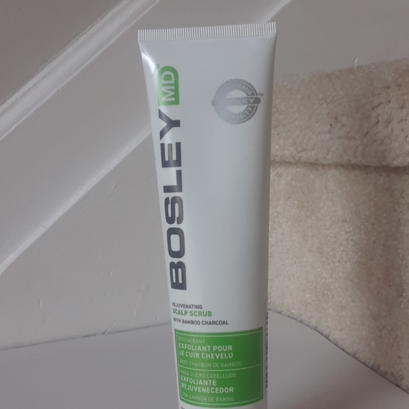 Bosley Rejuvenating Scalp Scrub- 5.1oz - Picture 3 of 6